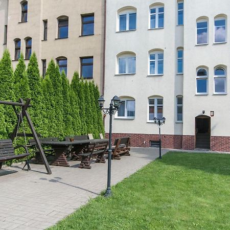Akademikus Torun Hostel ภายนอก รูปภาพ
