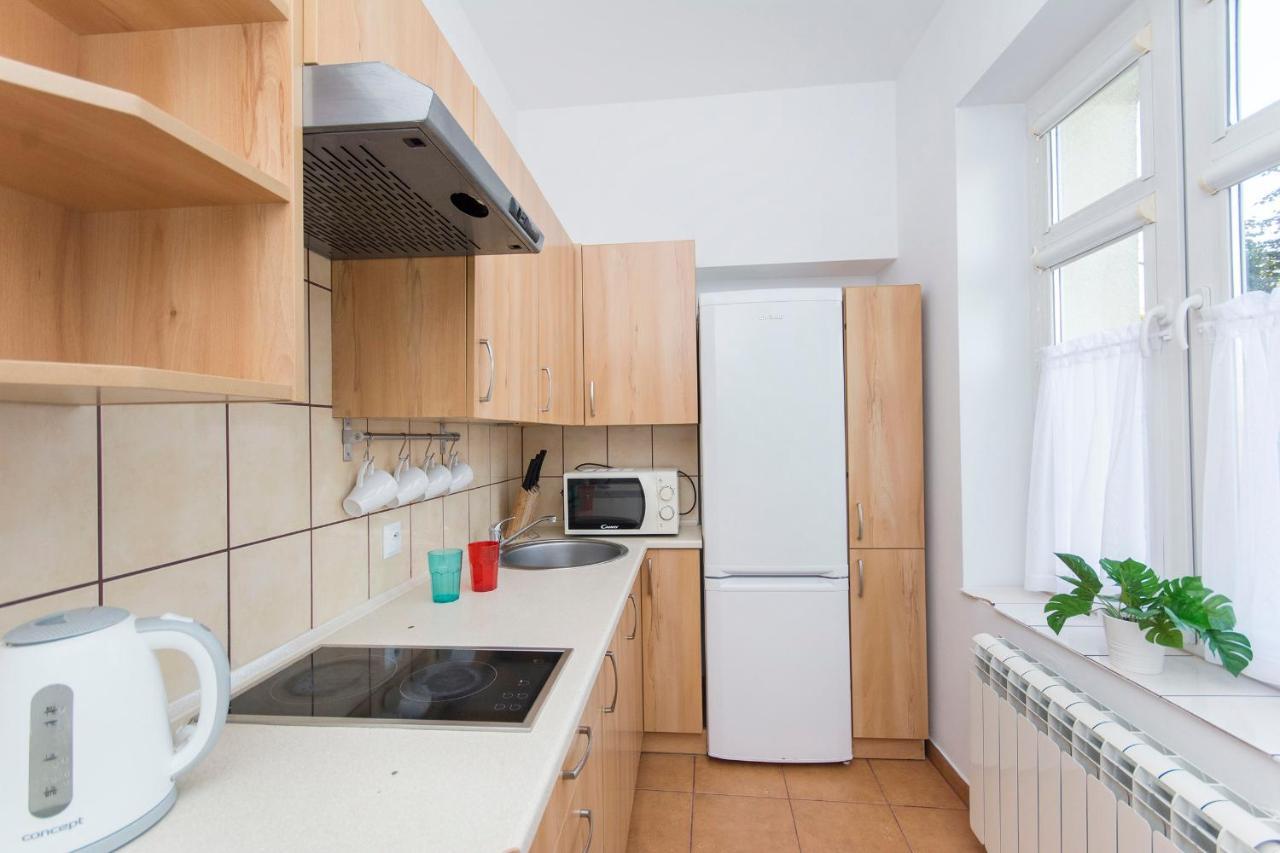 Akademikus Torun Hostel ภายนอก รูปภาพ