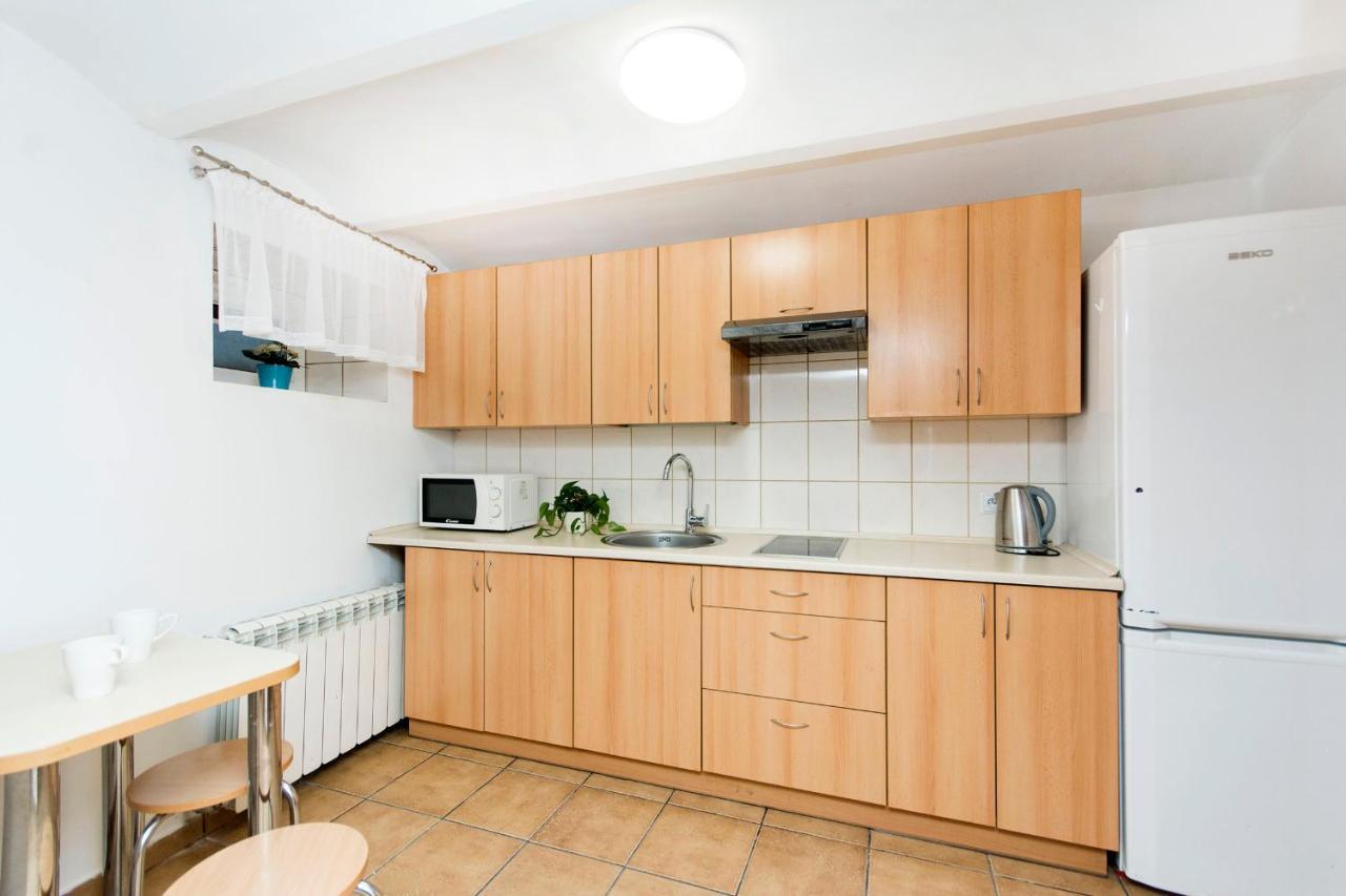 Akademikus Torun Hostel ภายนอก รูปภาพ