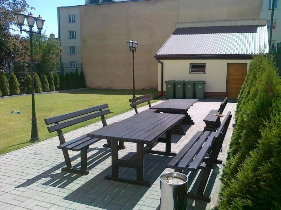 Akademikus Torun Hostel ภายนอก รูปภาพ