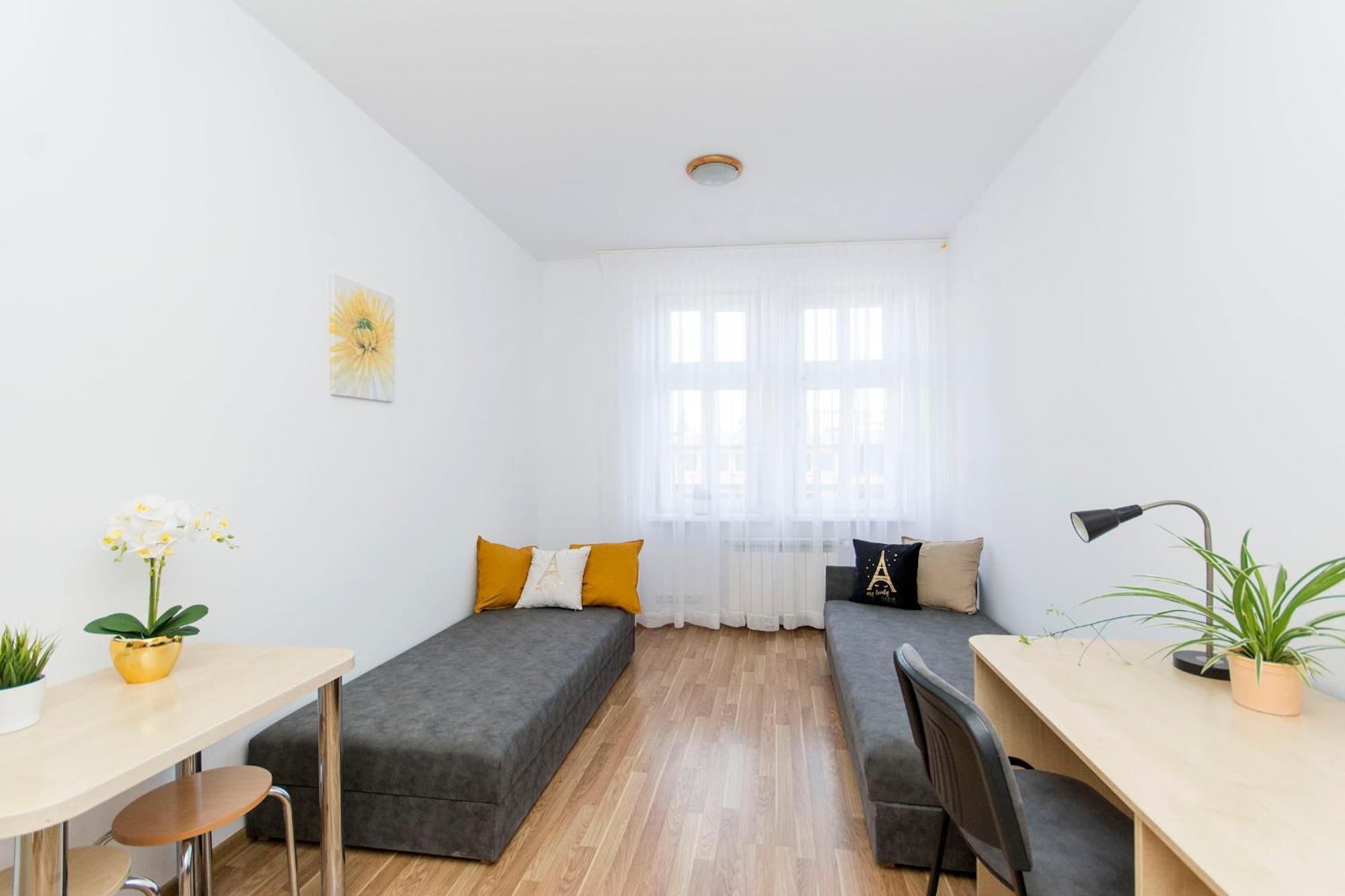 Akademikus Torun Hostel ภายนอก รูปภาพ